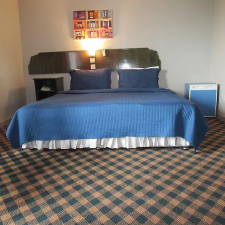 Airport Hotel