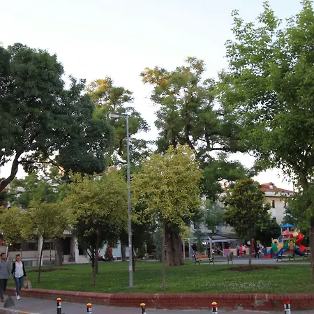 Отель Airport 2*