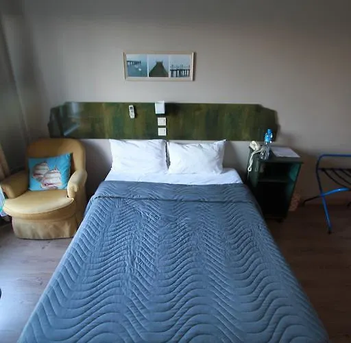 Airport Szálloda 2*